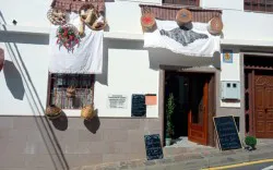 Vi la flor de Chasna - Guachinche en Vilaflor, South